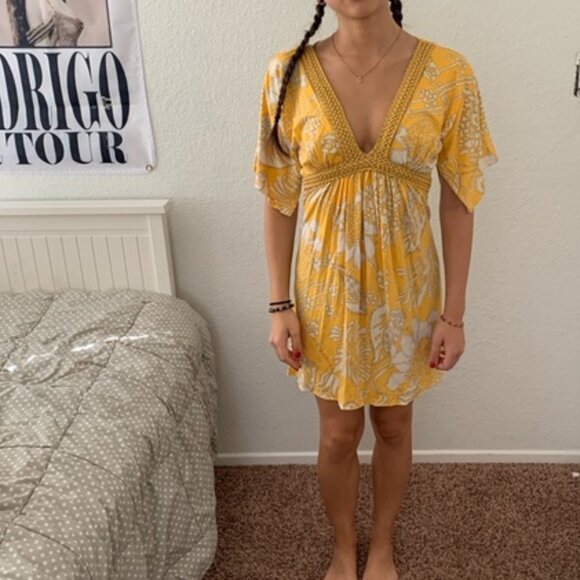 Rare Vintage Sky Mini Dress Size S Braided Leather Bodice Detail - Picture 3 of 6